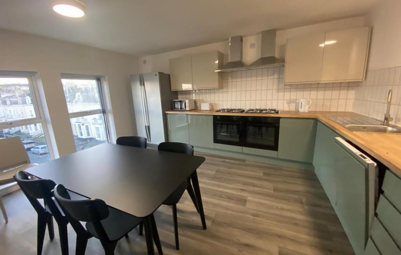 10 Lisson Grove, Mutley, Plymouth - Image 1